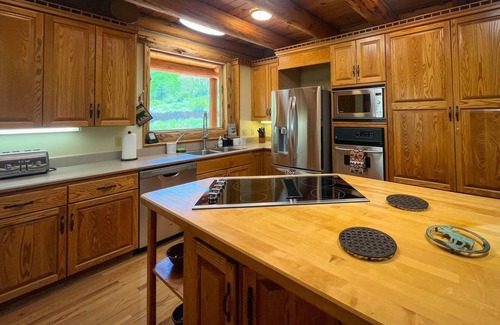 Somerset Casa | Little Robinson Lodge – Rustic Charm & Wilderness