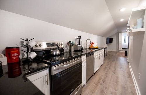 Capital View Apartamento | Little Rock Apartment on 7th.