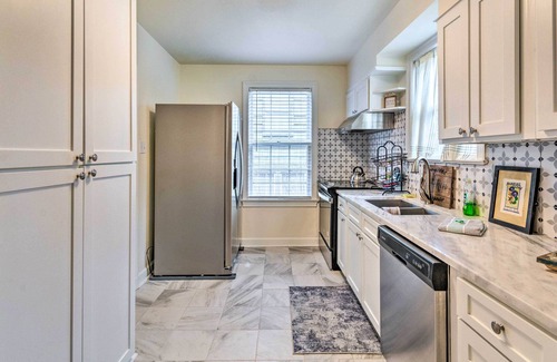 Midtown Cabaña | Little Rock Home ~ 5 Mi to Downtown!