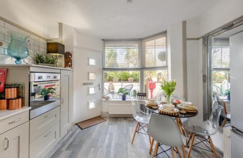 Bucks Mills Casa | Little Seacroft