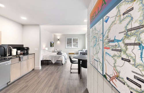 Bella Vista Apartamento | Little Sugar Lofts