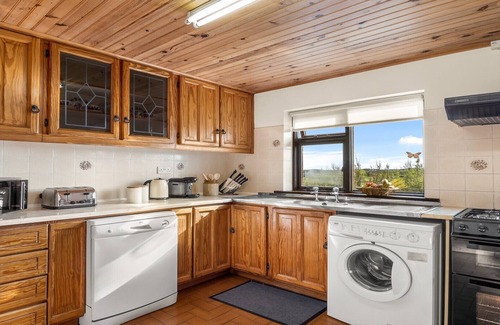 Ballyconneely Casa | Little Tara an ideal location for family & friends