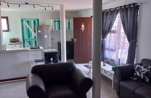 Jeffreys Bay Casa | Little View