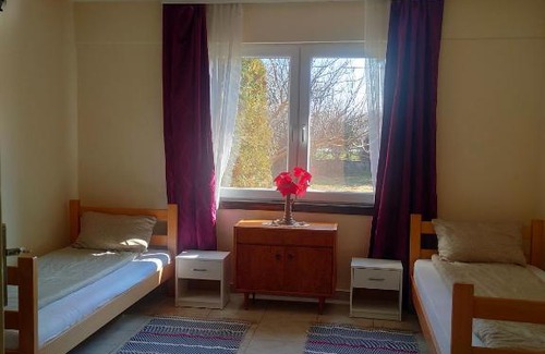 Kac Casa | Little village house