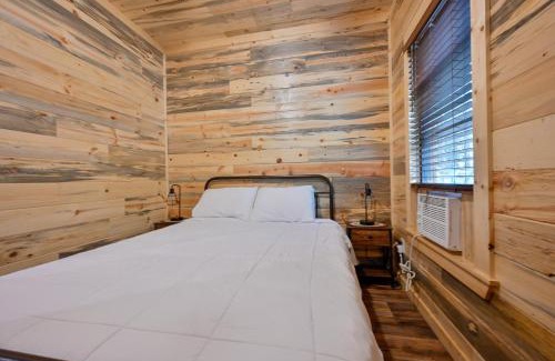Mena Casa | Little Wolf Cabins and ATV Rentals