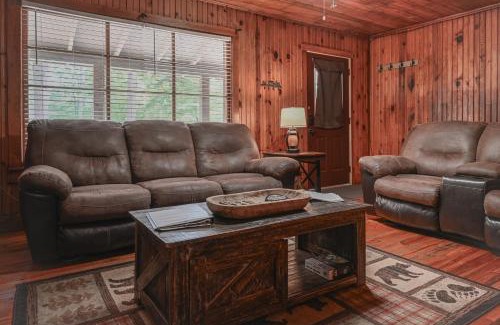 Mena Casa | Little Wolf Cabins and ATV Rentals