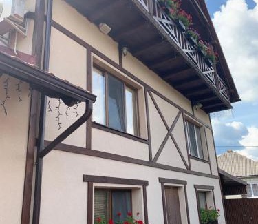 Polyana Casa | Liubava