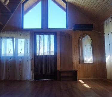 Ceparii Pamanteni Casa | Livada Bunicilor