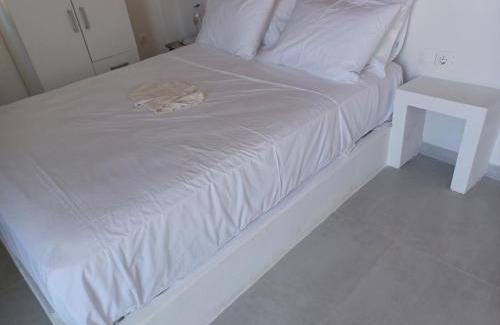 Karavostasis Villa | Livadi Beach House 2