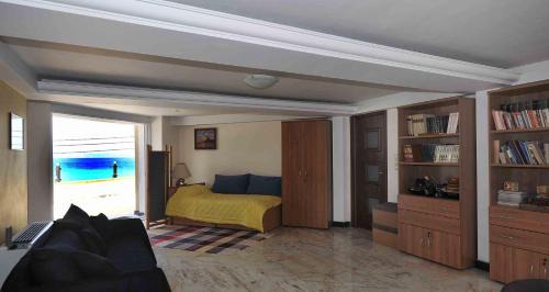 Korithion Apartamento | LIVAS Corinth Seaside Family Apartment