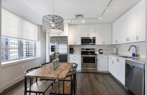 French Quarter Hotel | Live in the Heart of Downtown New Orleans