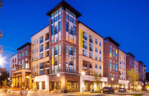 Fairfax Apartamento | Live in the Heart of Fairfax GMU