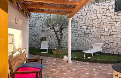 Magugnago Apartamento | Live la Dolce Vita! Your Lake Garda deluxe getaway
