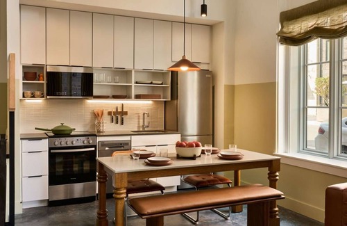 Yamacraw Village Apartamento | Live Like a Local in Downtown Savannah + Pool