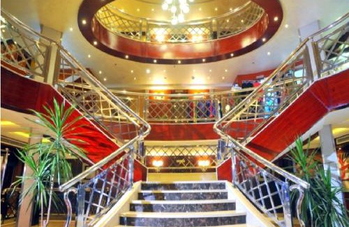 Nile River Luxor Alquiler De Eote | live Nile in style Nile cruise in Luxor and Aswan