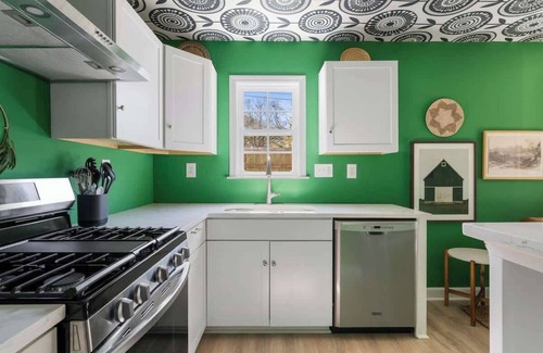 Riverland Terrace Casa | Cozy 1BR - Riverland Terrace - Close to Downtown