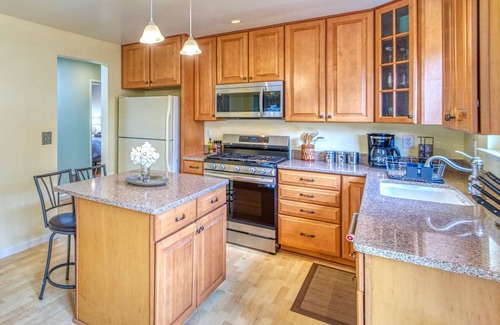 Eastside Santa Cruz Casa | Live Oak Oasis - Santa Cruz Tranquility