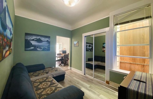 Mission District Apartamento | Live the Mission Valencia Vibe! Stylish Apartment, Steps from Top Spot