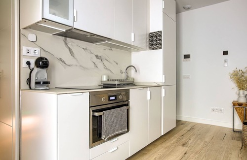 Pacifico Condominio | Vive el Madrid más Autentico en este piso del Barrio Retiro