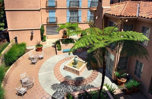 University South Casa | Live well at our hotel in Palo Alto