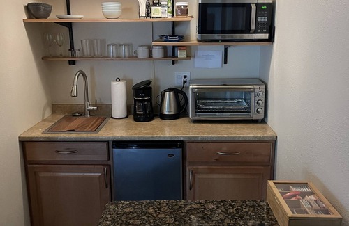 Aptos Apartamento | Live, Work & Play by the Beach...