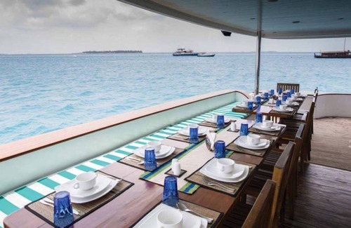 Vaavu Atoll Casa | Liveaboard exclusive yacht