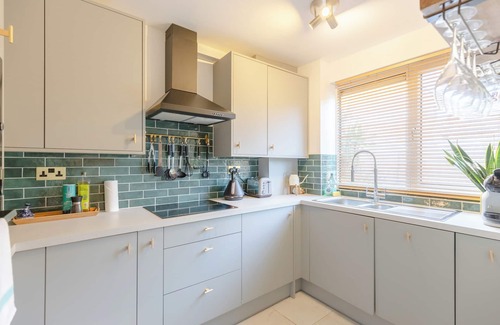 Mildmay Apartamento | Lively 1BD Flat | Close to Dalston