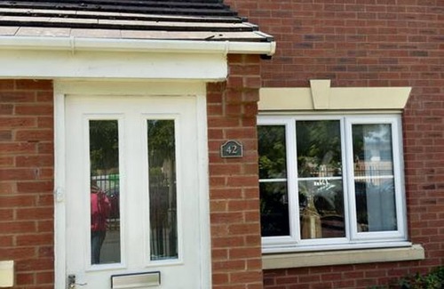 Hunts Cross Casa | Liverpool Home from Home| Sleeps 4, Free Parking | Pass the Keys
