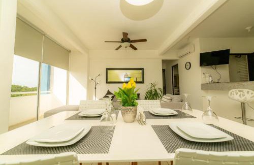 Jacinto Pat Apartamento | Liverté Condos- Downtown Apartments with Pool