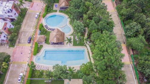 Jacinto Pat Apartamento | Liverté Condos- Downtown Apartments with Pool