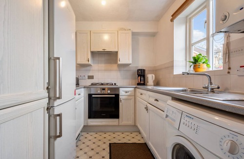 Grove Casa | Livesey Close with 2 bedrooms and 1 bathrooms