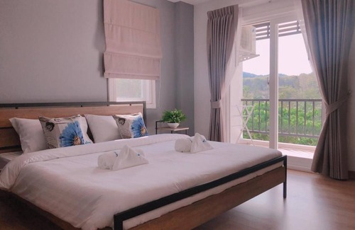 Krabi Hotel | Living at Sphere Apartment - Family room