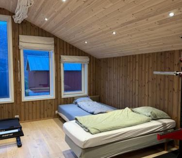 Jolster Apartamento | Living in a Nikolai Astrup motif 96m2