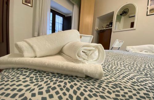 Graniti Apartamento | Living in the Dream Gole Alcantara Room