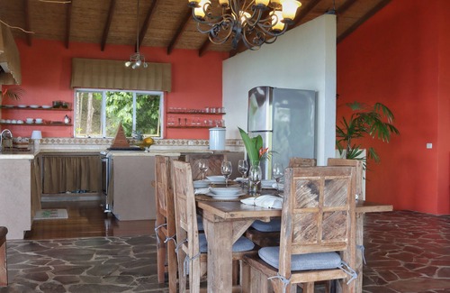 Montezuma Villa | Viviendo en el borde de la casa del árbol