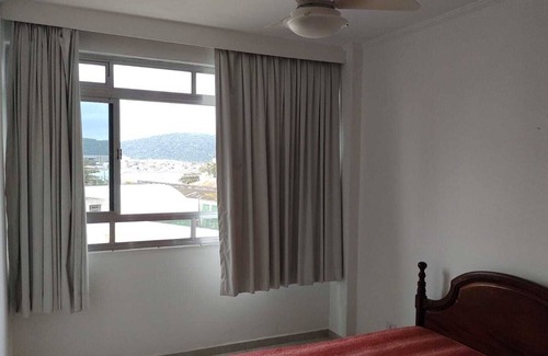 Ponta da Praia Apartamento | Living room apartment on the beachfront