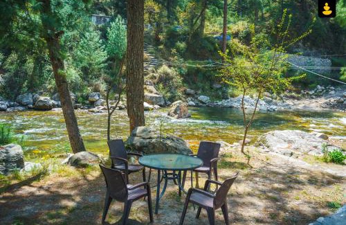 Banjar Casa | LivingStone Backwater Resort Tirthan Valley