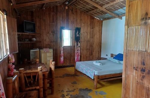 Puerto Galera Hotel | Livio's loading house