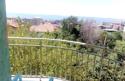 Intsaraki Apartamento | liyana 45