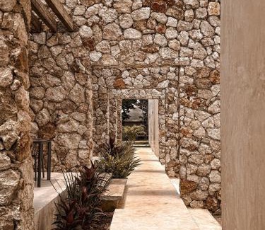 Chichen Itza - Valladolid Hotel | LJs Chichikan Eco Luxury Retreat