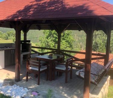 Mokra Gora Apartamento | Ljubov kutak