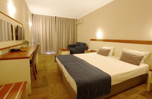 Golden Sands Hotel | Ljuljak Hotel