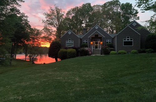 Troutman Apartamento | LKN WATERFRONT studio in wonderful Mooresville NC all inclusive