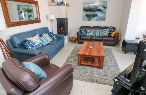 Trefin Casa | Llain Gwynfor