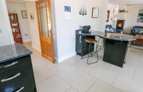 Trefin Casa | Llain Gwynfor