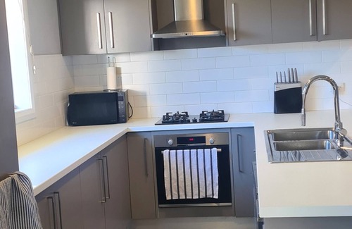 Llanarth Casa | Llanath home.7.8 km to Mount panorama racing circuit