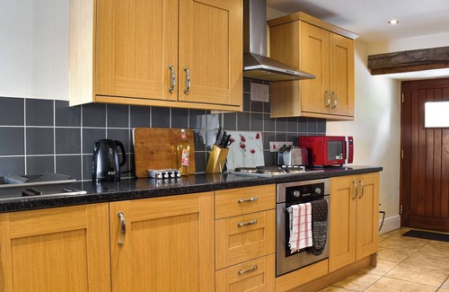 Pontardulais Cabaña | Llandremor Fawr Cottage - CC633009