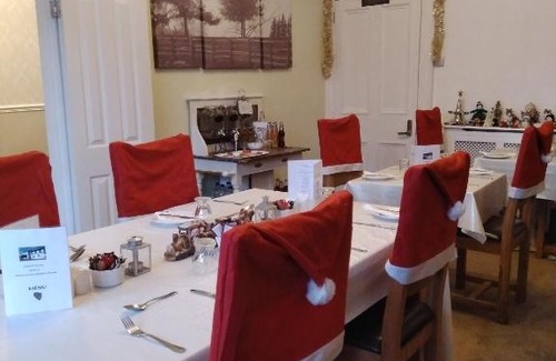 Llanwrtyd Wells Cama Y Desayuno | Llanwrtyd Hall B&B Angelis Holistic Retreat