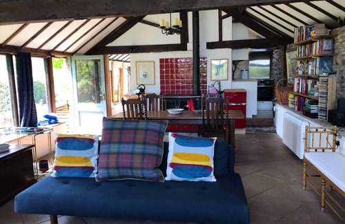 Newcastle-on-Clun Otro | Llethrau Farm