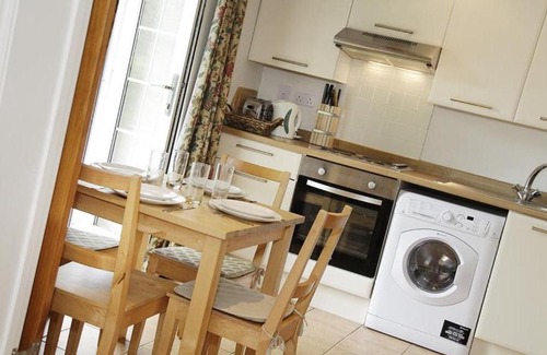 Crynant Casa | Llethryd Farm Cottage Two